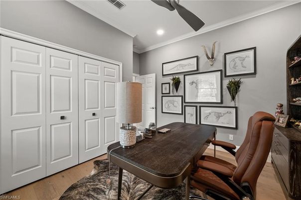 Home Office, Interior, Recessed Lighting, Wood Texture Flooring