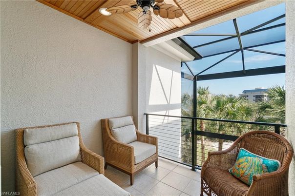 Glass Ceilings, Interior, Recessed Lighting, Sun Room, Wooden Ceilings