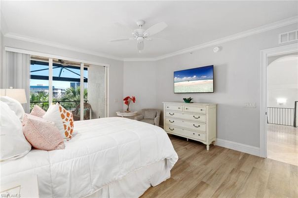 Bedroom, Interior, Water, Wood Texture Flooring