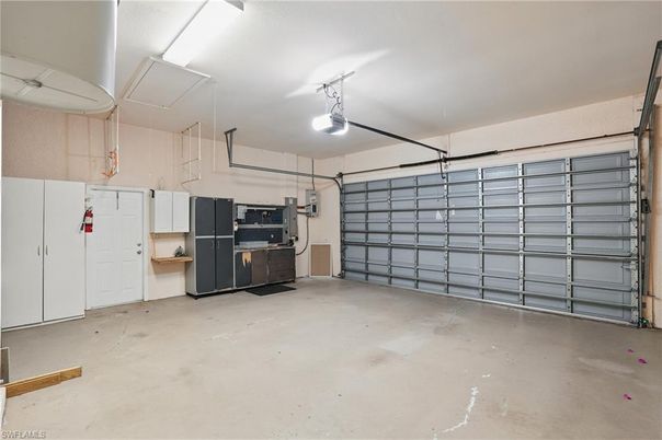 Garage, Interior