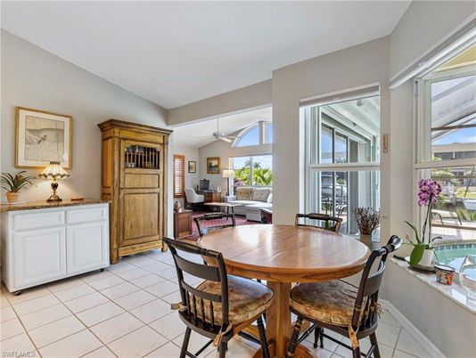 Dining room, Interior, Living room