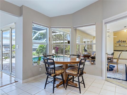 Dining room, Interior, Sun Room