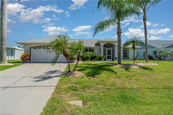 Attached, Backyard, Exterior, Facade, Ranch