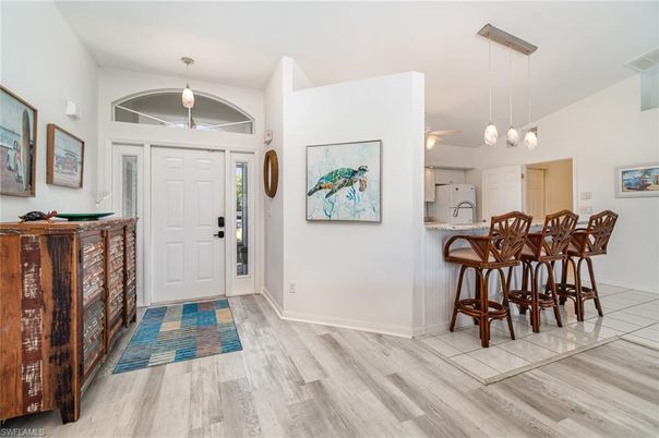 Interior, Kitchen, Pendant Lights, Wood Texture Flooring