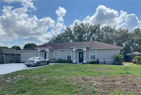 Attached, Backyard, Exterior, Facade, Ranch