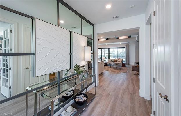 Interior, Recessed Lighting, Wood Texture Flooring