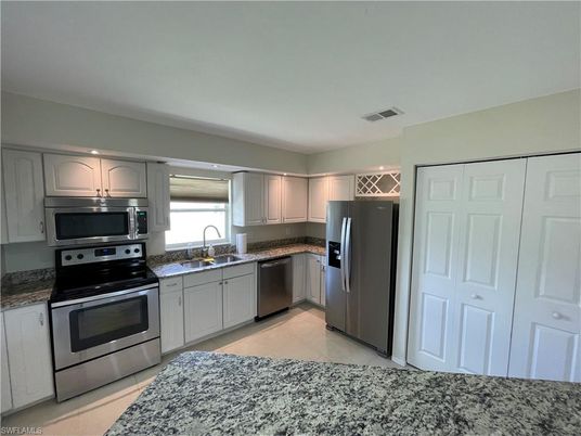 Interior, Kitchen, Stainless Steel Appliances