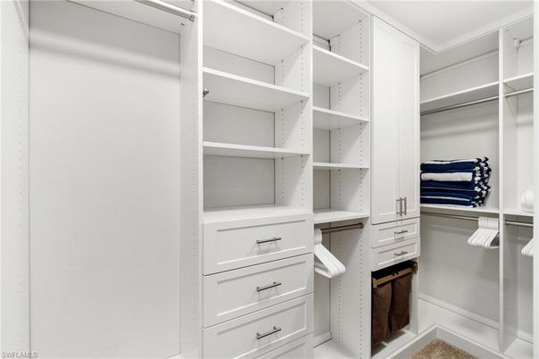 Interior, Walk-in Closets