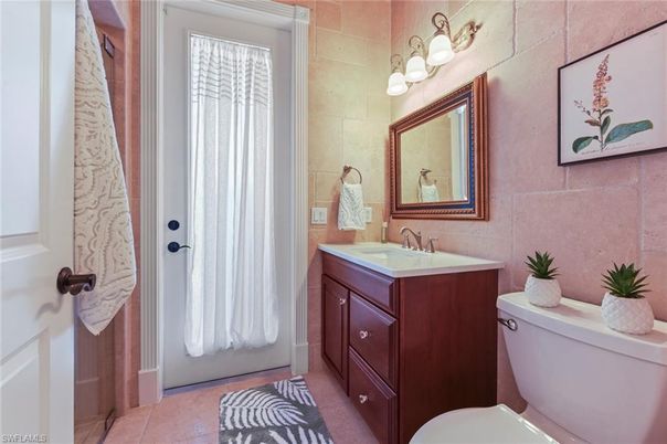 Bathroom, Interior