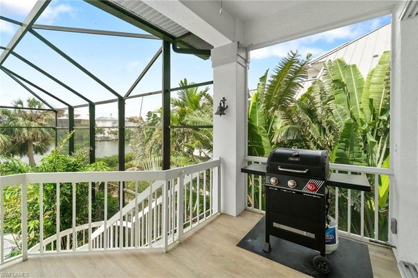 Glass Ceilings, Interior, Sun Room, Wood Texture Flooring
