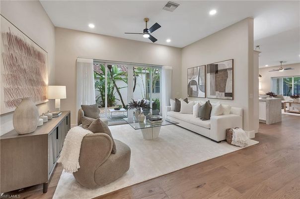 Interior, Living room, Recessed Lighting, Wood Texture Flooring