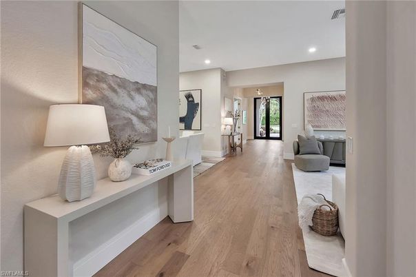 Interior, Recessed Lighting, Wood Texture Flooring