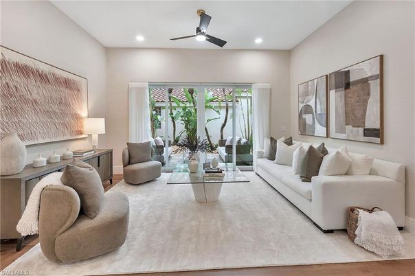 Interior, Living room, Recessed Lighting, Wood Texture Flooring