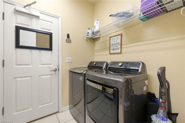Interior, Washer