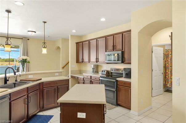 Interior, Kitchen, Pendant Lights, Recessed Lighting, Water