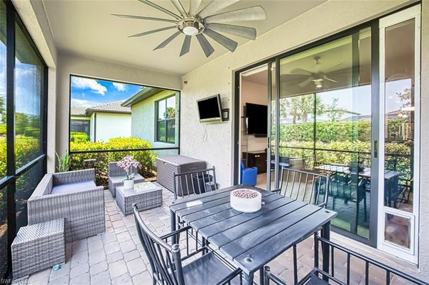 Dining room, Interior, Sun Room