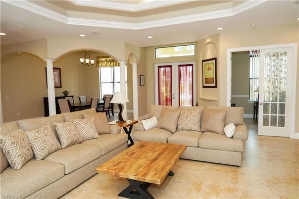 Chandelier, Dining room, Interior, Living room, Recessed Lighting