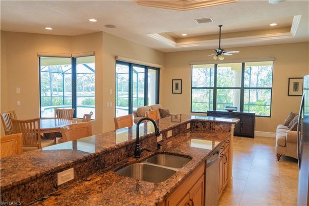 Dining room, Interior, Living room, Recessed Lighting
