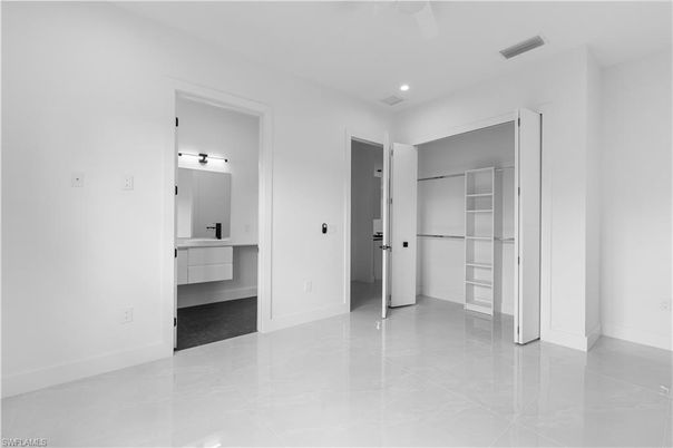Bathroom, Empty room, Interior, Recessed Lighting