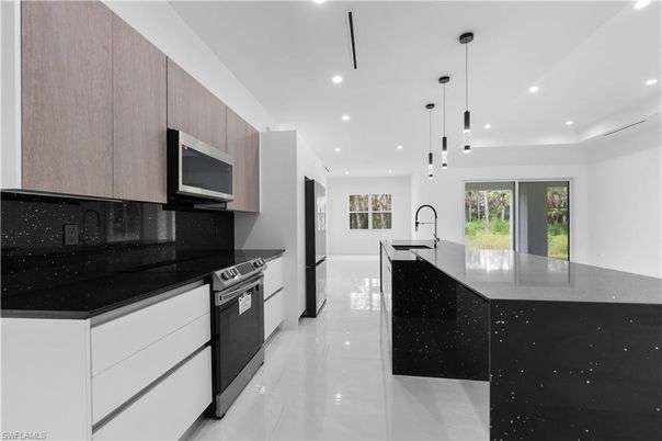 Interior, Kitchen, Pendant Lights, Recessed Lighting
