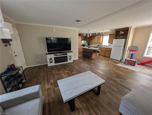 Interior, Kitchen, Pendant Lights, Wood Texture Flooring
