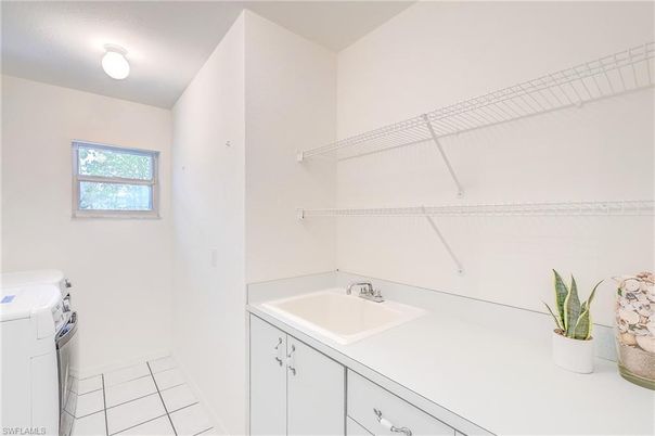 Interior, Washer