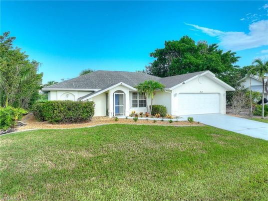 Attached, Backyard, Exterior, Facade, Ranch