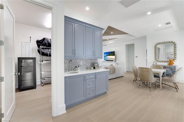 Dining room, Interior, Kitchen, Living room, Recessed Lighting, Wood Texture Flooring