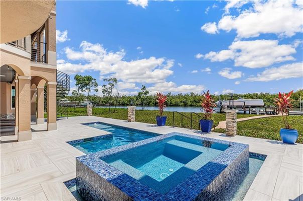 Exterior, Pool, Water