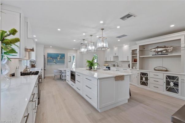 Interior, Kitchen, Pendant Lights, Recessed Lighting, Wood Texture Flooring