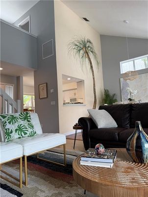 Interior, Living room, Pendant Lights, Recessed Lighting, Wood Texture Flooring