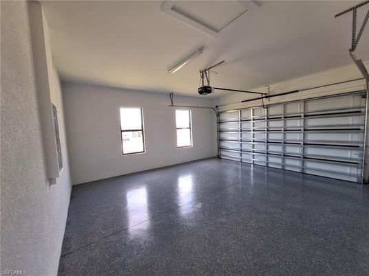 Garage, Interior