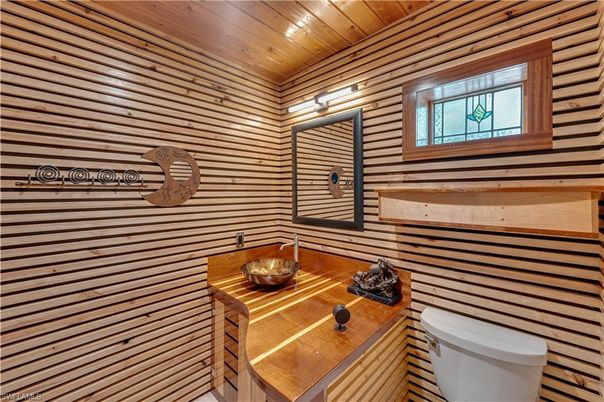 Bathroom, Interior, Wooden Ceilings, Wooden Walls