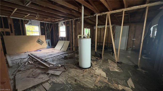 Interior, Wooden Beams