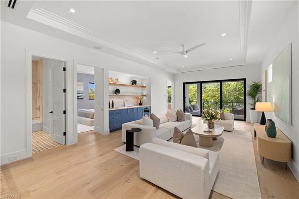 Interior, Living room, Recessed Lighting, Wood Texture Flooring