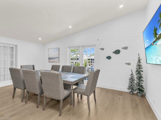 Dining room, Interior, Recessed Lighting, Wood Texture Flooring