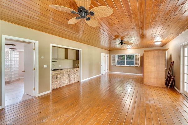Bathroom, Empty room, Interior, Wooden Ceilings, Wood Texture Flooring