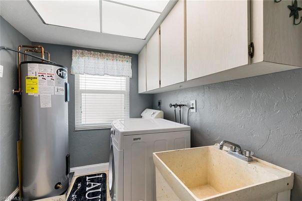 Interior, Washer