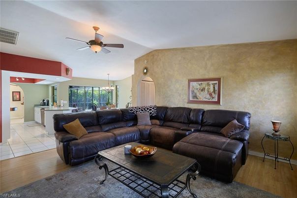 Chandelier, Interior, Kitchen, Living room, Recessed Lighting, Wood Texture Flooring