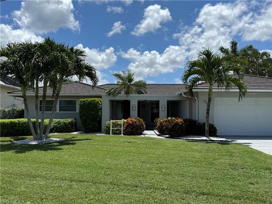 Attached, Backyard, Exterior, Facade, Ranch