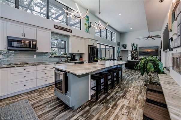 Interior, Kitchen, Pendant Lights, Recessed Lighting, Wood Texture Flooring