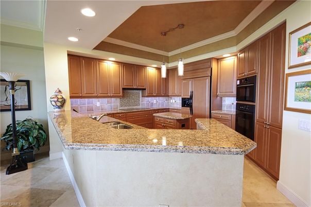 Interior, Kitchen, Pendant Lights, Recessed Lighting