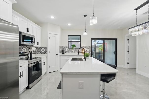Interior, Kitchen, Pendant Lights, Recessed Lighting, Stainless Steel Appliances
