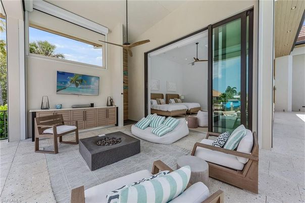 Interior, Living room