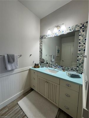 Bathroom, Dual Sink Vanities, Interior, Wood Texture Flooring
