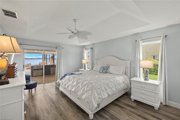 Bedroom, Interior, Water, Wood Texture Flooring