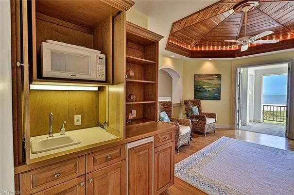 Bathroom, Interior, Recessed Lighting, Water, Wooden Ceilings, Wood Texture Flooring