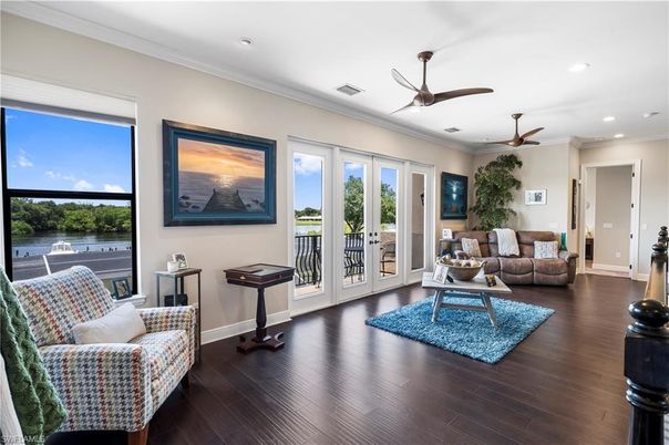 Interior, Living room, Recessed Lighting, Water, Wood Texture Flooring