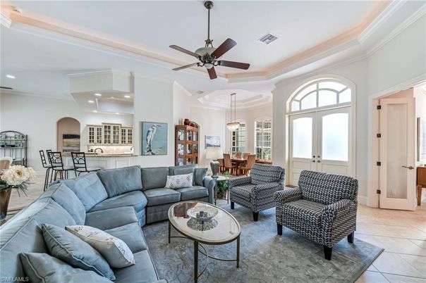 Dining room, Interior, Living room, Pendant Lights, Recessed Lighting