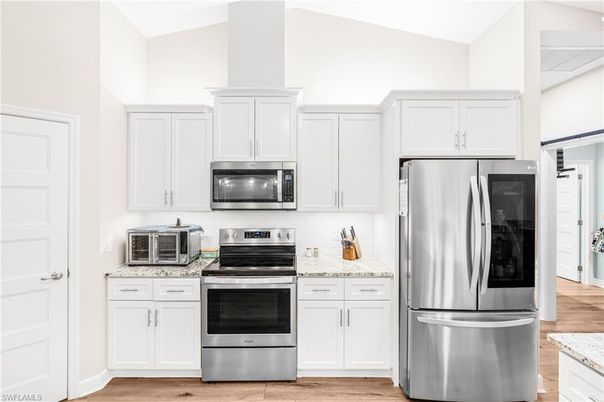 Interior, Kitchen, Stainless Steel Appliances, Wood Texture Flooring